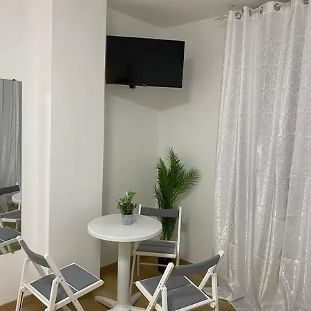 Veyana House アパート *